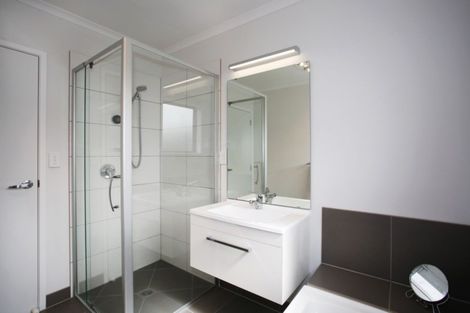 Photo of property in 11 Lamborn Drive, Papakura, 2110