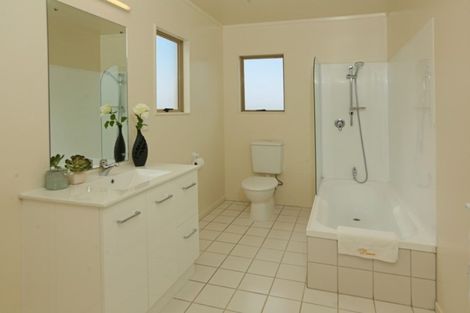 Photo of property in 133 Metcalfe Road, Ranui, Auckland, 0612