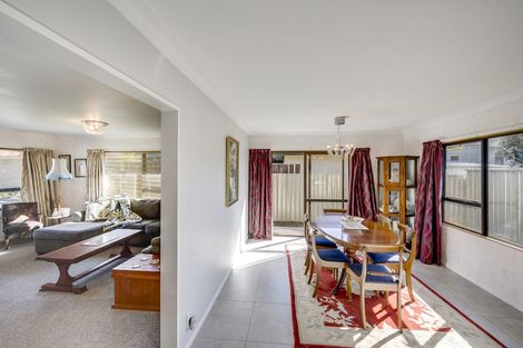 Photo of property in 4/5 Forward Street, Greenmeadows, Napier, 4112