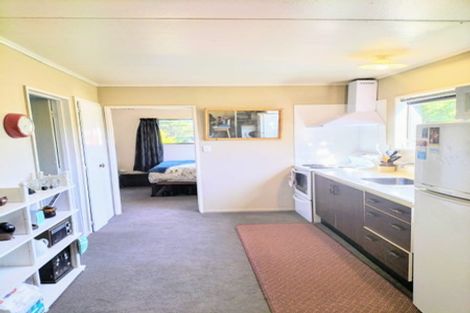 Photo of property in 32 Kirkland Street, Green Island, Dunedin, 9018