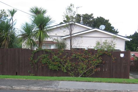 Photo of property in 25 Tahi Terrace, Glen Eden, Auckland, 0602