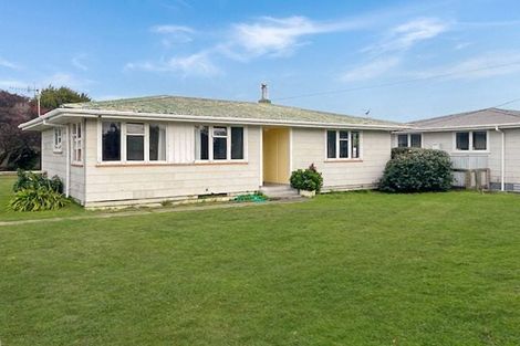 Photo of property in 55 Taumaihi Street, Bulls, 4818