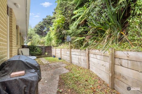 Photo of property in 28 Deller Grove, Silverstream, Upper Hutt, 5019