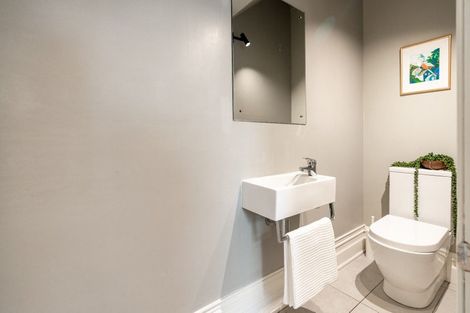 Photo of property in 19 Roy Street, Newtown, Wellington, 6021