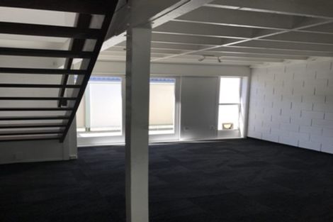 Photo of property in 11 Mckinley Crescent, Brooklyn, Wellington, 6021