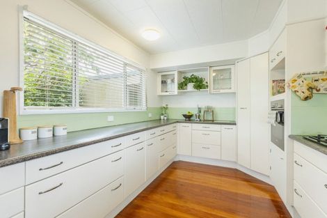 Photo of property in 8 Goodger Street, Waipukurau, 4200