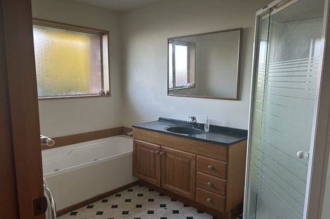 Photo of property in 13 Dawson Douglas Place, Kaiapoi, 7630