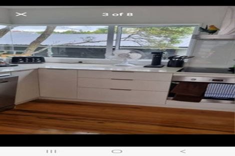 Photo of property in 2/30 Matipo Road, Mairangi Bay, Auckland, 0630
