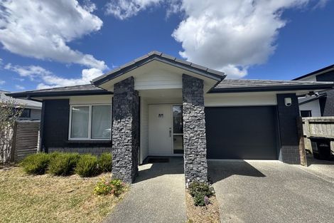 Photo of property in 18 Marie Costello Way, Beach Haven, Auckland, 0626
