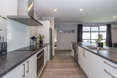 Photo of property in 15 George Square West, Wigram, Christchurch, 8025