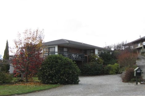 Photo of property in 102 Hunter Crescent, Wanaka, 9305