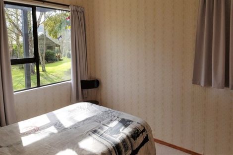 Photo of property in 14 Candu Lane, Kinloch, Taupo, 3377
