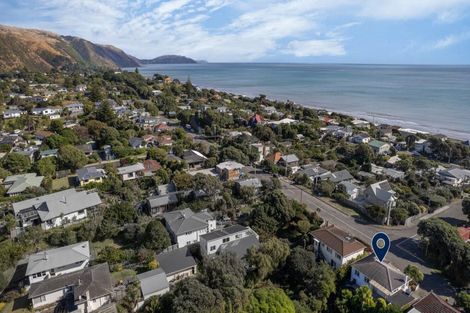 Photo of property in 166 Wellington Road, Paekakariki, 5034