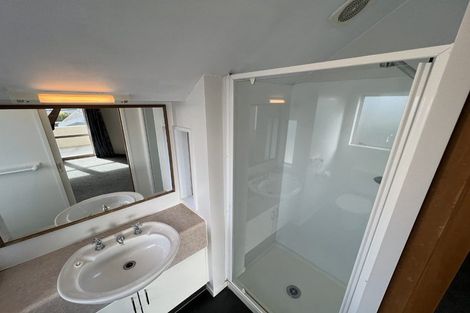 Photo of property in 33 Veitches Road, Casebrook, Christchurch, 8051