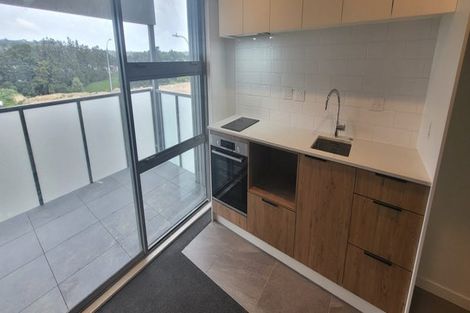 Photo of property in 203/30 Shortfin Place, Flat Bush, Auckland, 2019