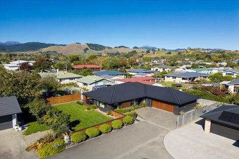 Photo of property in 16 Thomas Way, Brightwater, 7022