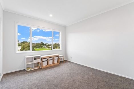 Photo of property in 6 Taitonga Lane, Stanmore Bay, Whangaparaoa, 0932