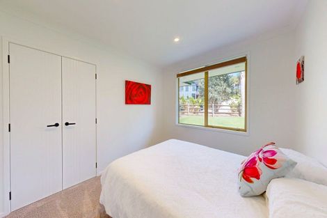 Photo of property in 12 Titoki Lane, Whangamata, 3691