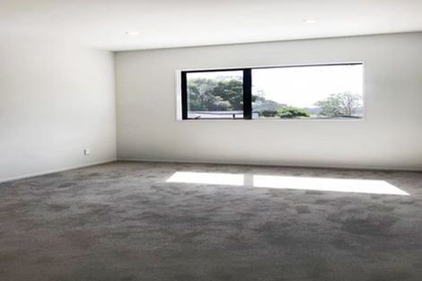 Photo of property in 3 Gamble Way, Massey, Auckland, 0614