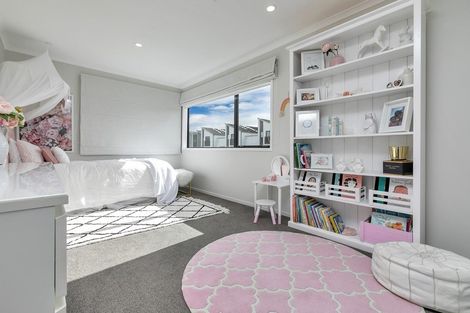 Photo of property in 33 Mapou Road, Hobsonville, Auckland, 0616