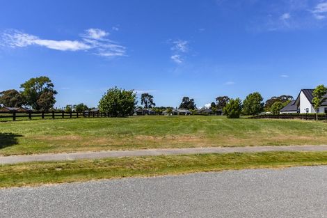 Photo of property in 3 Mara-kai Place, Pegasus, 7612