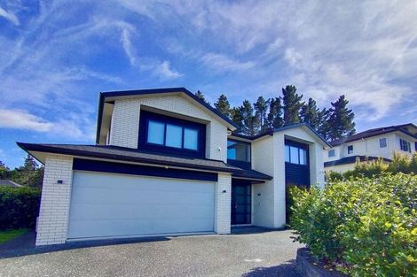 Photo of property in 74 Harrowglen Drive, Northcross, Auckland, 0630