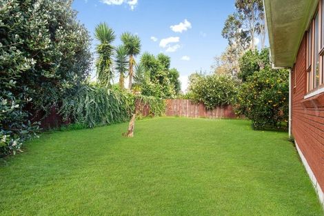 Photo of property in 42 Landscape Road, Papatoetoe, Auckland, 2025