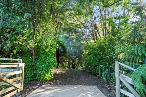 Photo of property in 11 Ron Wyatt Lane, Waiuku, 2123