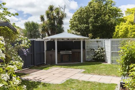 Photo of property in 96 Jeffreys Road, Fendalton, Christchurch, 8052