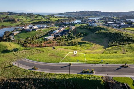 Photo of property in 8 Rereahu Street, Raglan, 3225