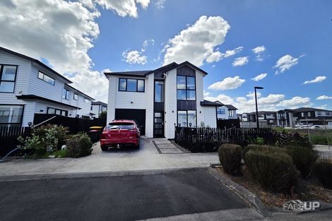 Photo of property in 22 Turret Lane, Hobsonville, Auckland, 0616