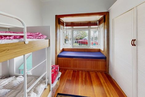 Photo of property in 66 Beresford Street, Bayswater, Auckland, 0622