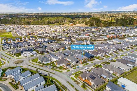 Photo of property in 74 Vinistra Road, Huapai, Kumeu, 0810