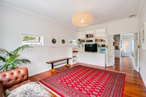 Photo of property in 60 Joll Road, Havelock North, 4130