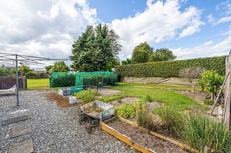 Photo of property in 28 Newcastle Street, Riversdale, 9776