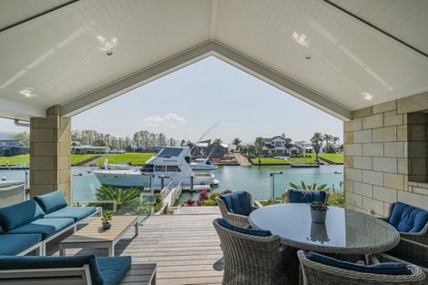 Photo of property in 30 Hei Esplanade, Whitianga, 3510