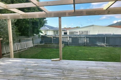 Photo of property in 5a Martin Road, Paraparaumu Beach, Paraparaumu, 5032