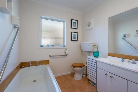 Photo of property in 3a2 Suter Street, Stoke, Nelson, 7011