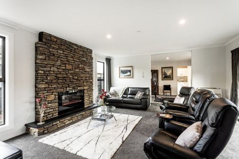 Photo of property in 215 Bay View Road, Saint Clair, Dunedin, 9012