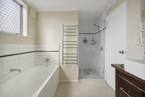 Photo of property in 93 Pikarere Street, Titahi Bay, Porirua, 5022