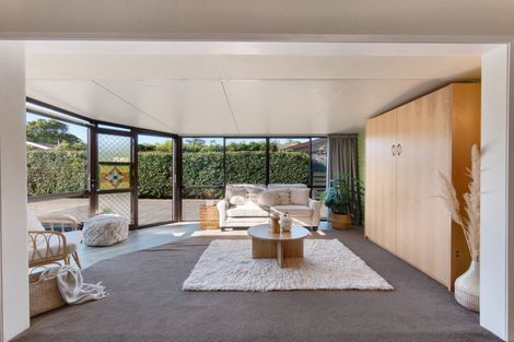 Photo of property in 2/28 Seaspray Drive, Mount Maunganui, 3116