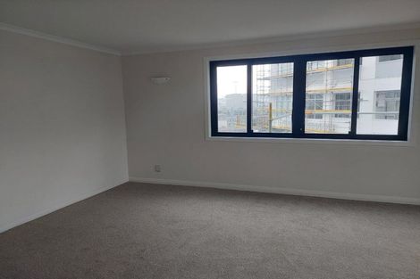 Photo of property in Endeavour Apartments, 24/125u Thorndon Quay, Pipitea, Wellington, 6011