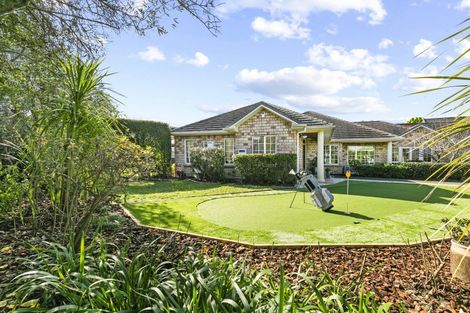 Photo of property in 12 San Jose Rise, Shamrock Park, Auckland, 2016