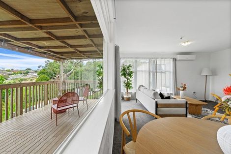 Photo of property in 224 Don Buck Road, Massey, Auckland, 0614