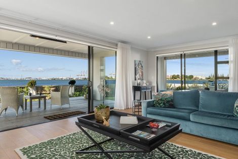 Photo of property in 1/2 Kulim Avenue, Otumoetai, Tauranga, 3110