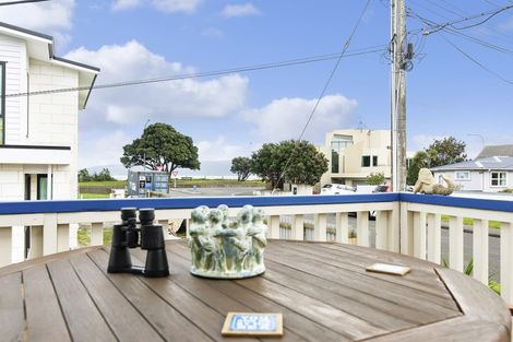 Photo of property in 114a Seaview Road, Paraparaumu Beach, Paraparaumu, 5032