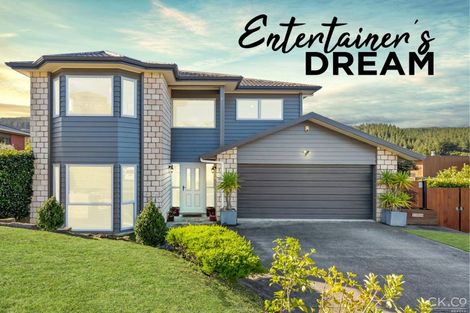 Photo of property in 15 Frankie Stevens Place, Riverstone Terraces, Upper Hutt, 5018