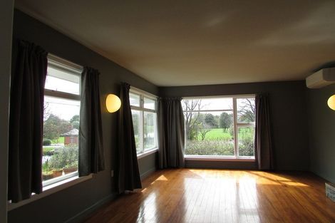 Photo of property in 36 Avonside Drive, Linwood, Christchurch, 8011