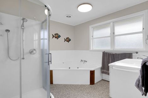 Photo of property in 112 Grove Road, Te Pahu, Hamilton, 3285