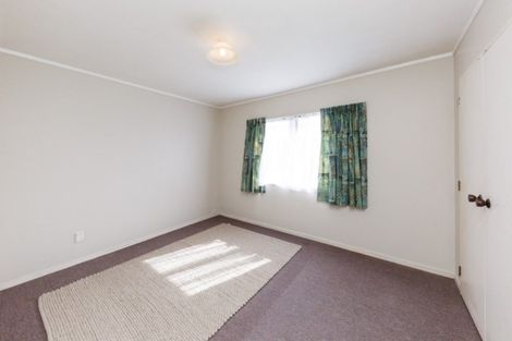 Photo of property in 36 Kowhai Street, Tokomaru, Palmerston North, 4474